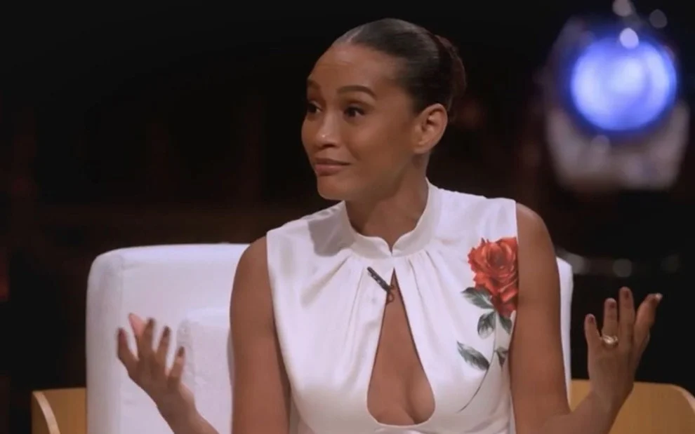 Thaís Araújo recorda primeiro beijo em Porto Seguro e relembra desafios do racismo afetivo